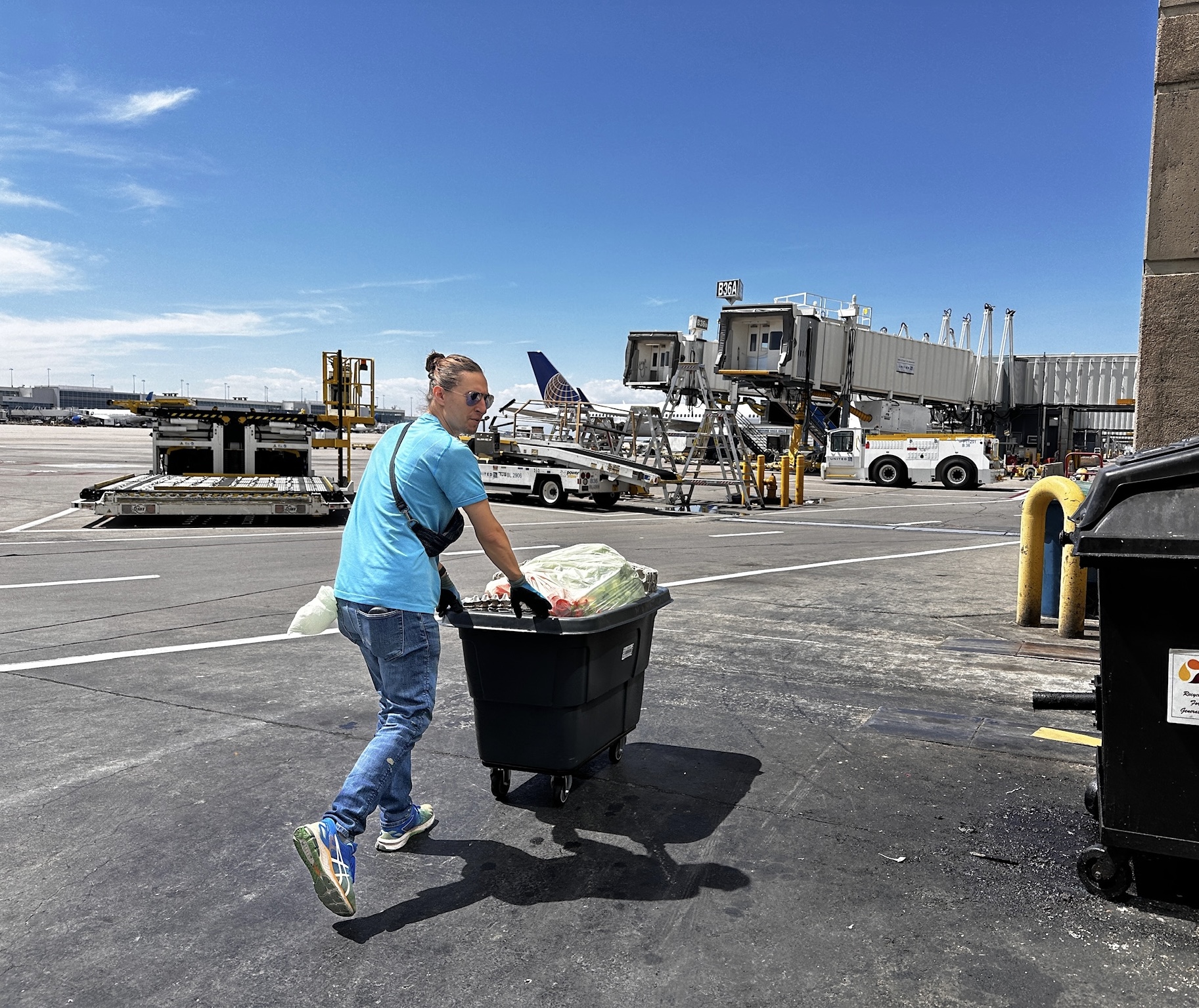 Scraps’ Zero Waste Valet Team Soars High at Denver International Airport